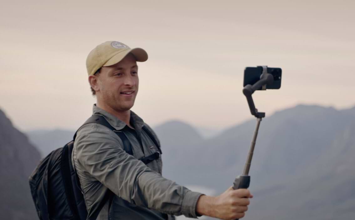 מייצב לסמארטפון DJI Osmo Mobile 7P - צבע אפור שנה אחריות ע"י היבואן הרשמי
