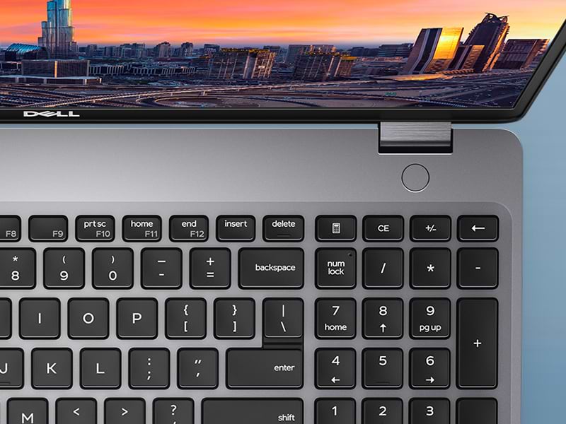 מחשב נייד מחודש Dell Precision 3551 - Core i7-10850H Quadro P620 512GB SSD 32GB RAM Windows 11 Pro - צבע אפור שנה אחריות