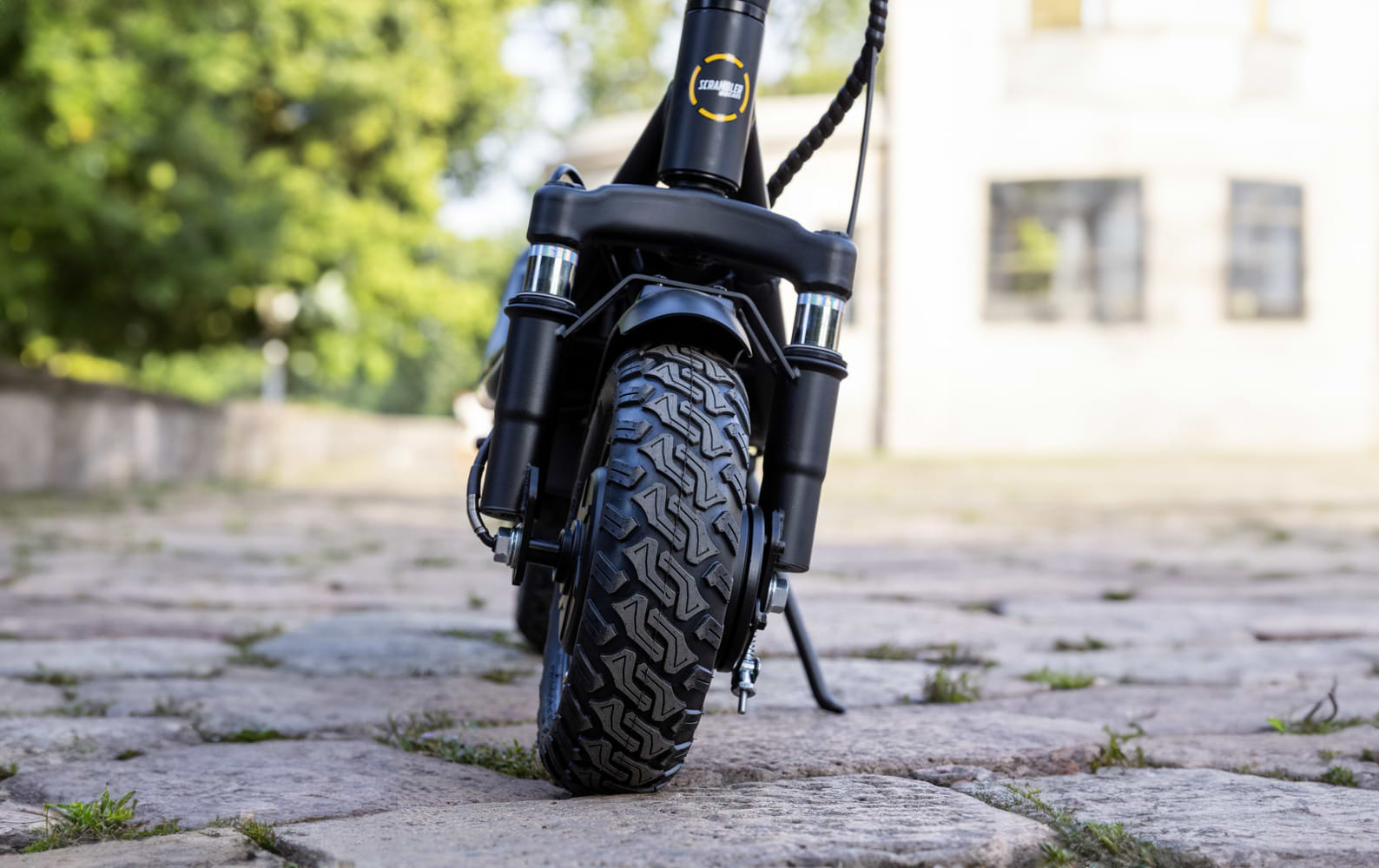 קורקינט חשמלי מתקפל Ducati Scrambler City Cross-E UP - צבע שחור שנה אחריות ע"י היבואן הרשמי