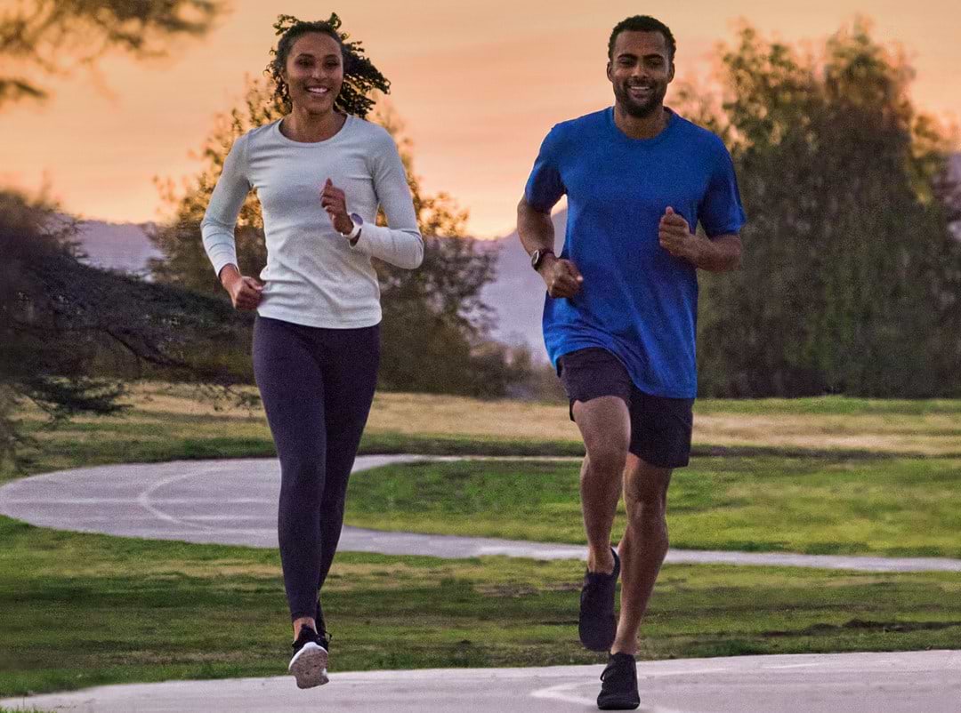 שעון ספורט חכם Garmin Venu 2S GPS 40.4mm - צבע זהב ורוד שנתיים אחריות ע"י היבואן הרשמי