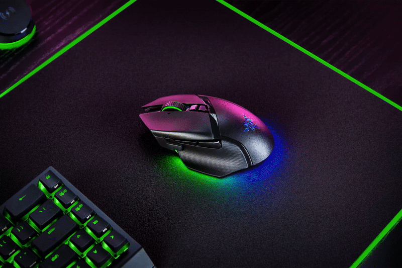 עכבר גיימינג אלחוטי Razer Basilisk V3 Pro - צבע שחור שנתיים אחריות ע"י היבואן הרשמי
