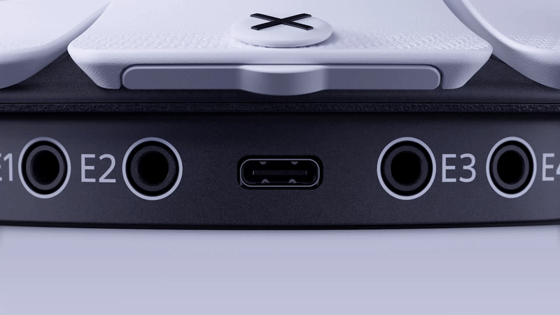 בקר משחק אלחוטי נגיש Sony Access ל-PS5 - צבע שחור ולבן שנה אחריות ע"י היבואן הרשמי