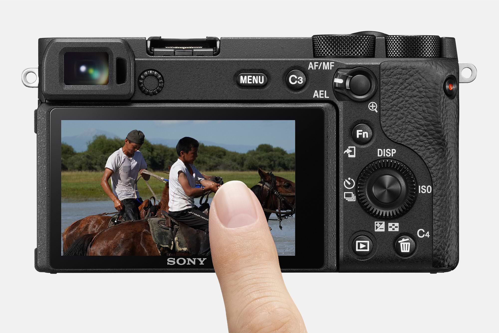 מצלמה דיגיטלית ללא מראה הכוללת עדשה Sony Alpha 6600 E 18-135mm f/3.5-5.6 OSS - צבע שחור שלוש שנות אחריות ע"י היבואן הרשמי