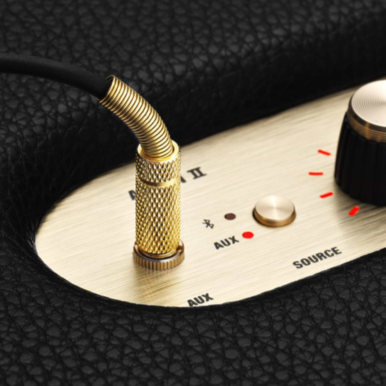 רמקול חוטי Marshall Action II Blutetooth - צבע שחור שנה אחריות ע"י יבואן רשמי