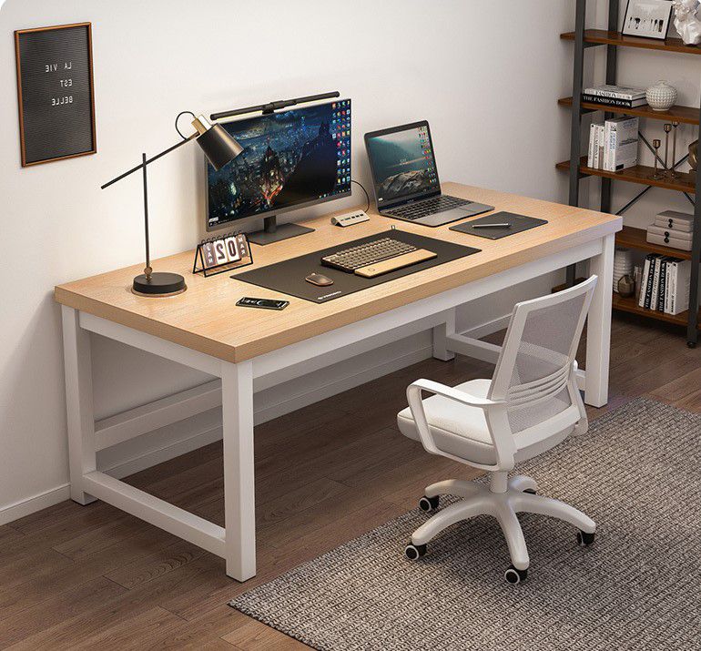 שולחן מחשב / כתיבה דגם RSM-2041 רוחב 1.4 מטר שלדה לבנה משולב עץ מבית Rosso italy 