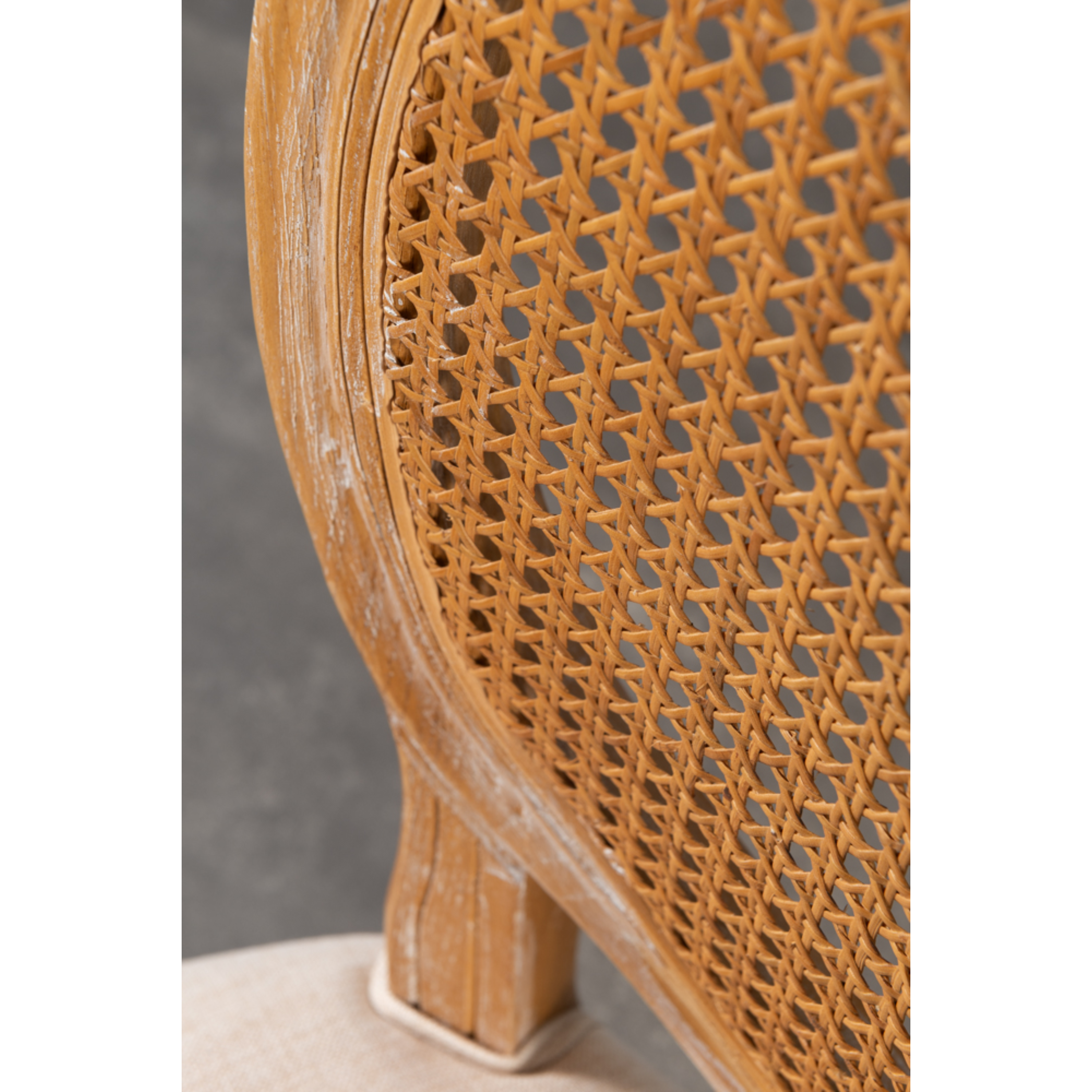 כיסא משענת עגולה ראטן - בד בהיר XMS-CB2662B ZN123-2 RATTAN