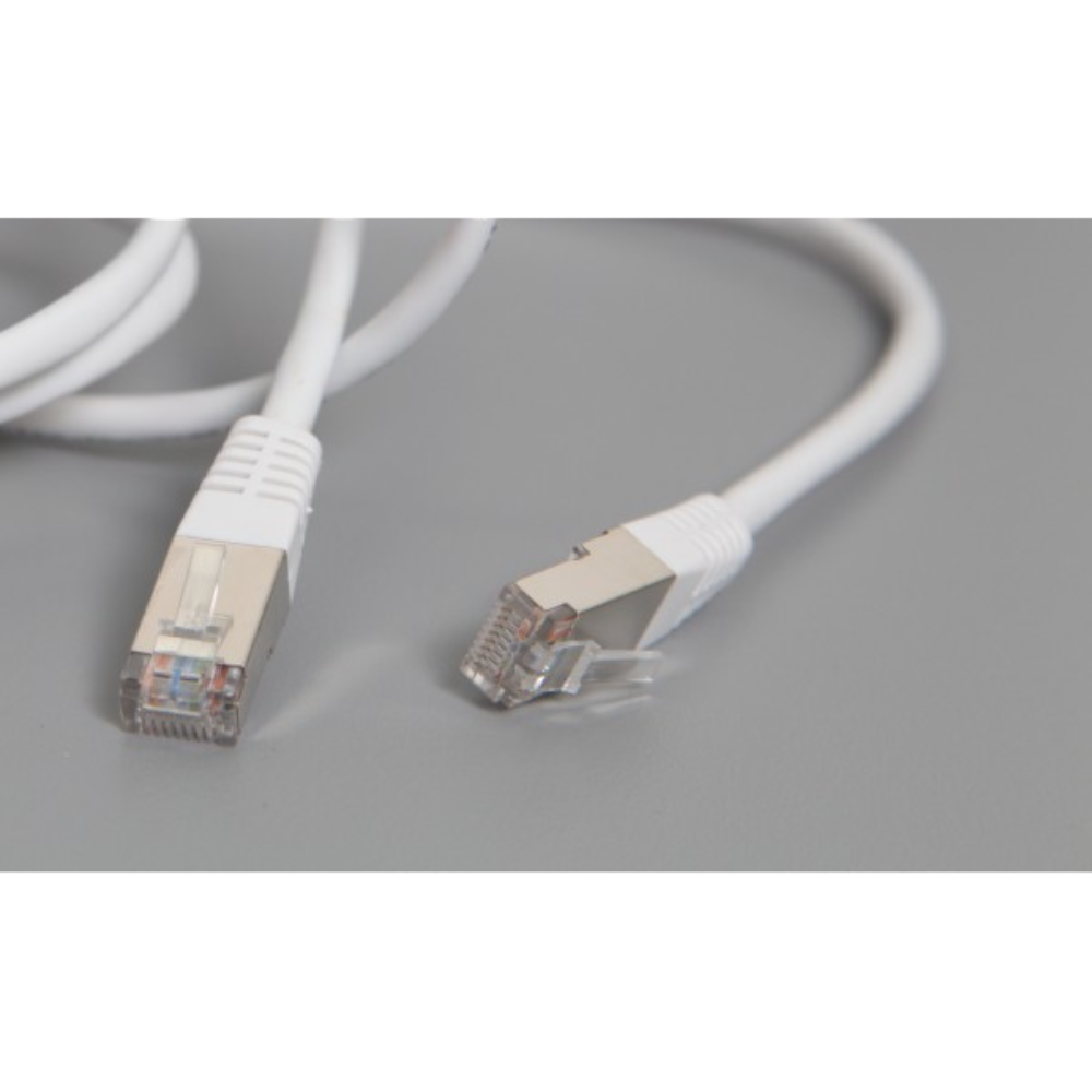 כבל רשת באורך 3 מטר עם חיבור RJ45 - Lexus - צבע לבן