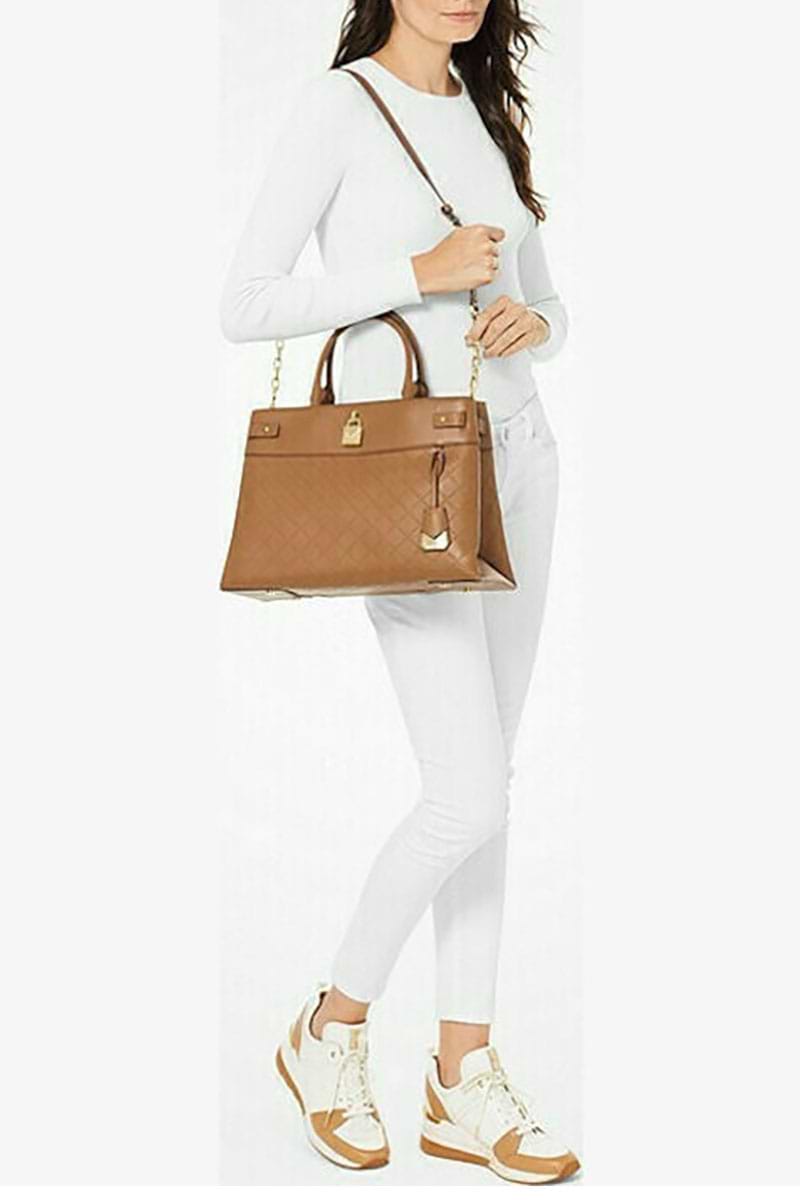 תיק Michael Kors דגם Gramercy