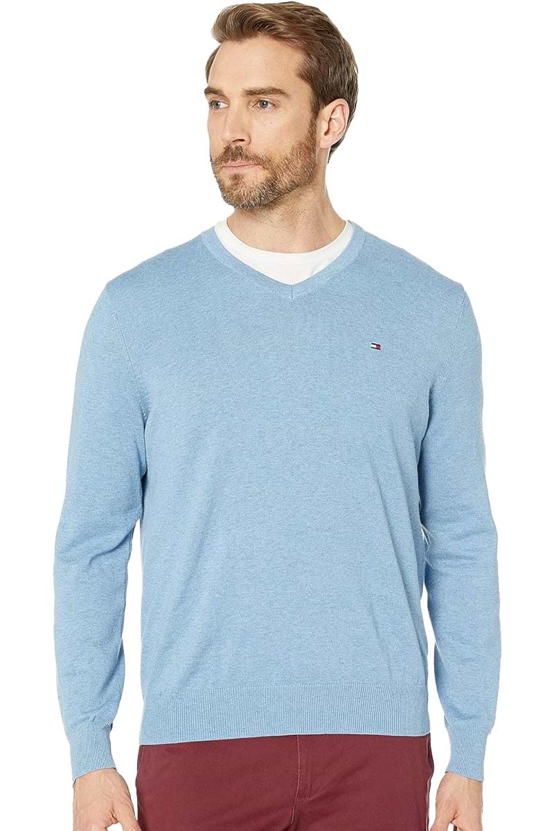 סריג Tommy Hilfiger לגברים צווארון וי