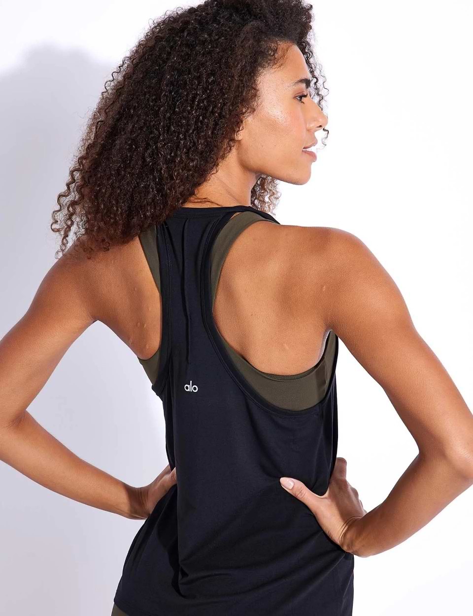 גופית Alo Yoga לנשים דגם Motion Tank