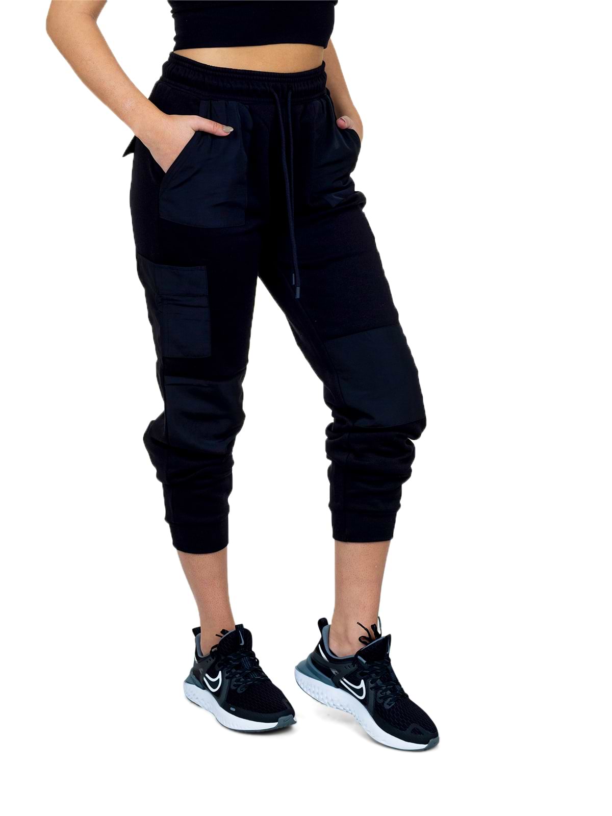 מכנס טרנינג Alo Yoga לנשים דגם Cargo Jogger