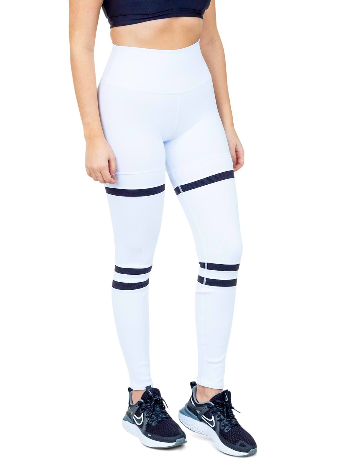 טייץ בעיצוב מותג בגדי היוגה הקליפורני Alo Yoga  לנשים