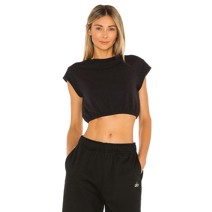 טי שירט קצרה Alo Yoga נשים דגם  Dreamy Crop