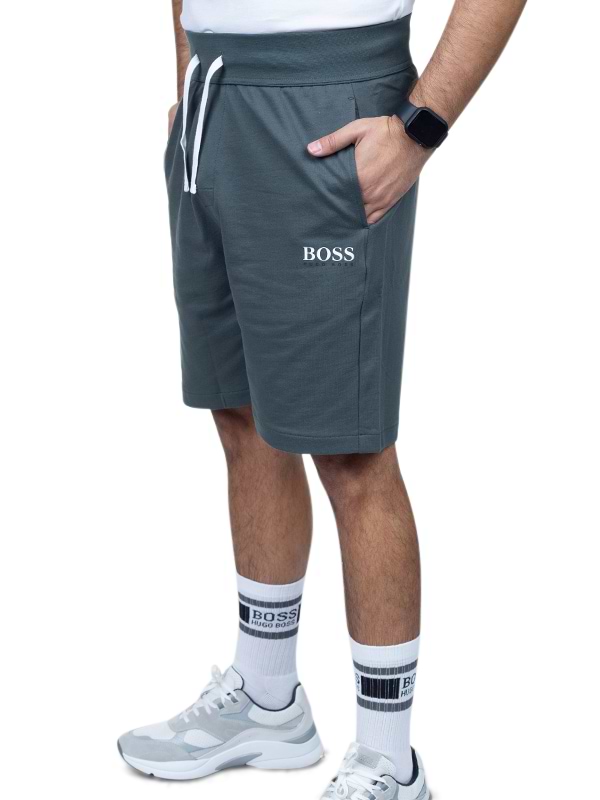 מכנסי שורט HUGO BOSS לגבר דגם Essential