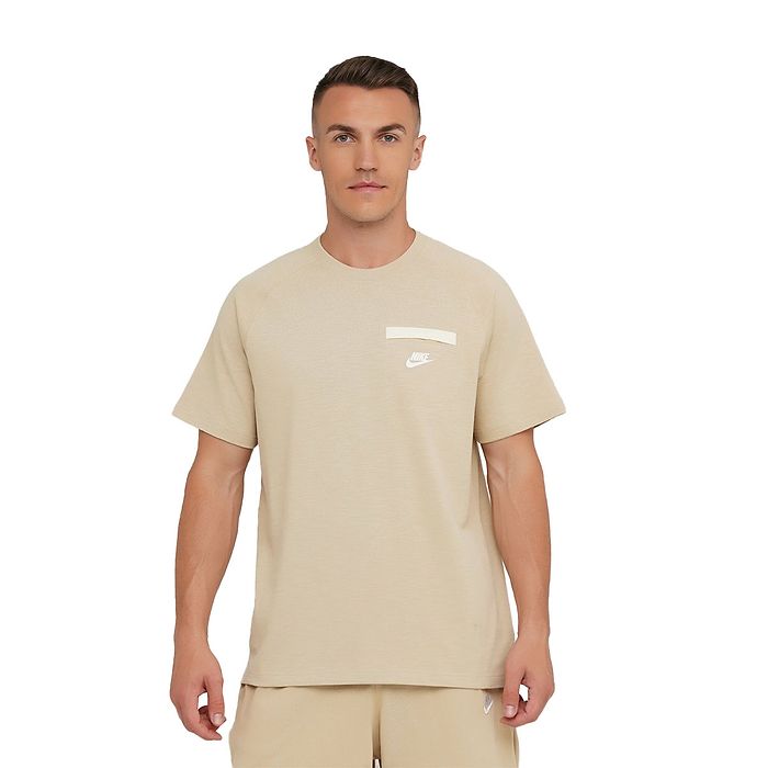 טי שירט Nike לגברים דגם Essentials