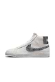 נעלי סניקרס Nike לגברים דגם SB Zoom Blazer Mid