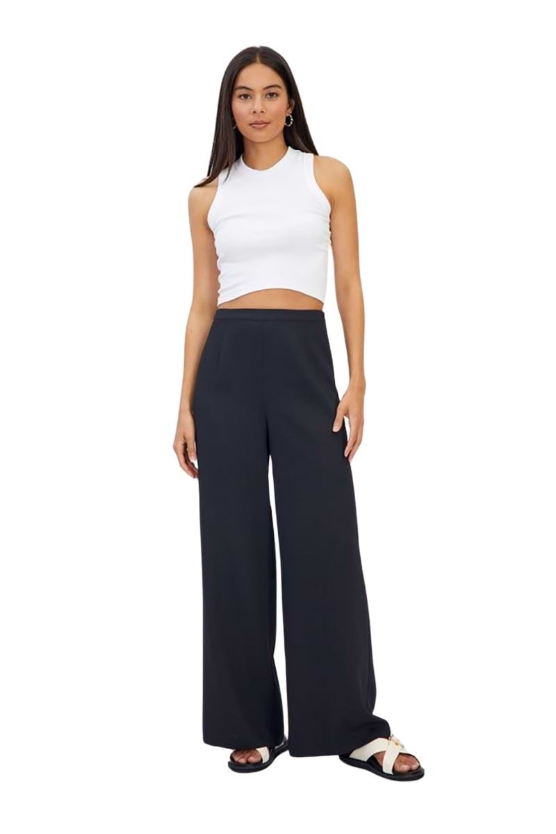 מכנסי Alo Yoga לנשים דגם Alolux High-Waist Soho Wide Leg