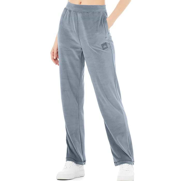 מכנסי Alo Yoga  לנשים דגם Velour High-Waist Glimmer Wide Leg