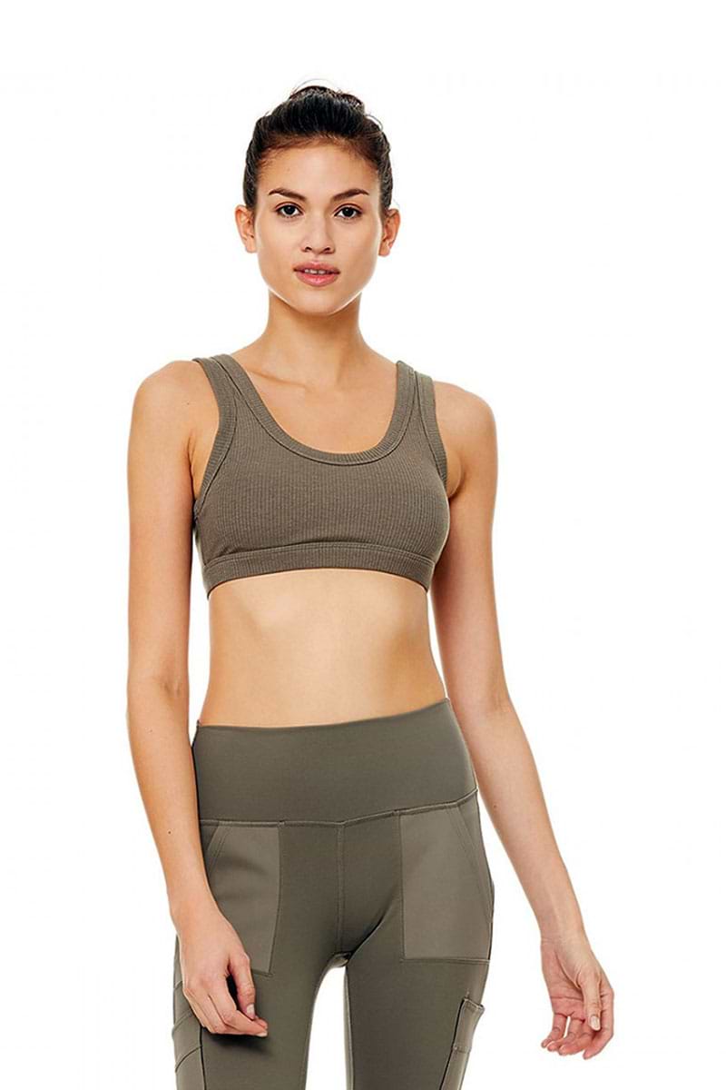 חזיית ספורט Alo Yoga  לנשים דגם Wellness