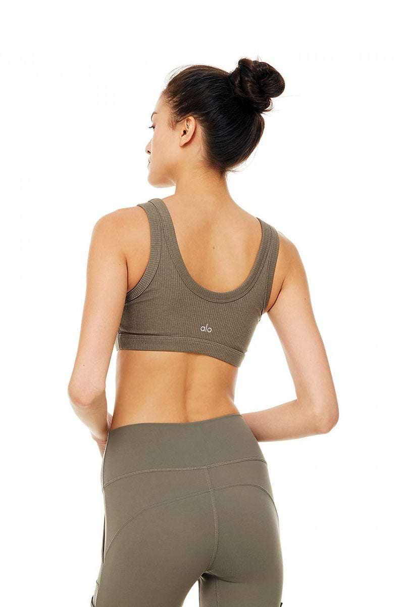 חזיית ספורט Alo Yoga  לנשים דגם Wellness