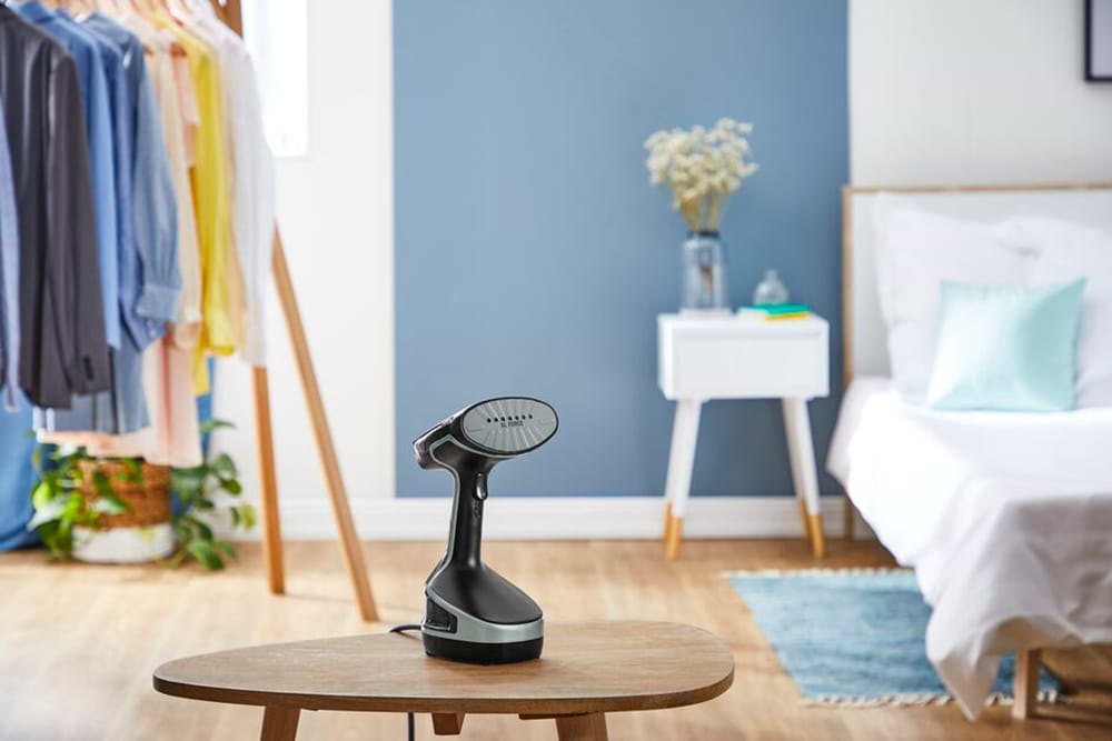 מגהץ קיטור אנכי 2,000 וואט Tefal DT8230E1 - שנה אחריות ע"י היבואן הרשמי 