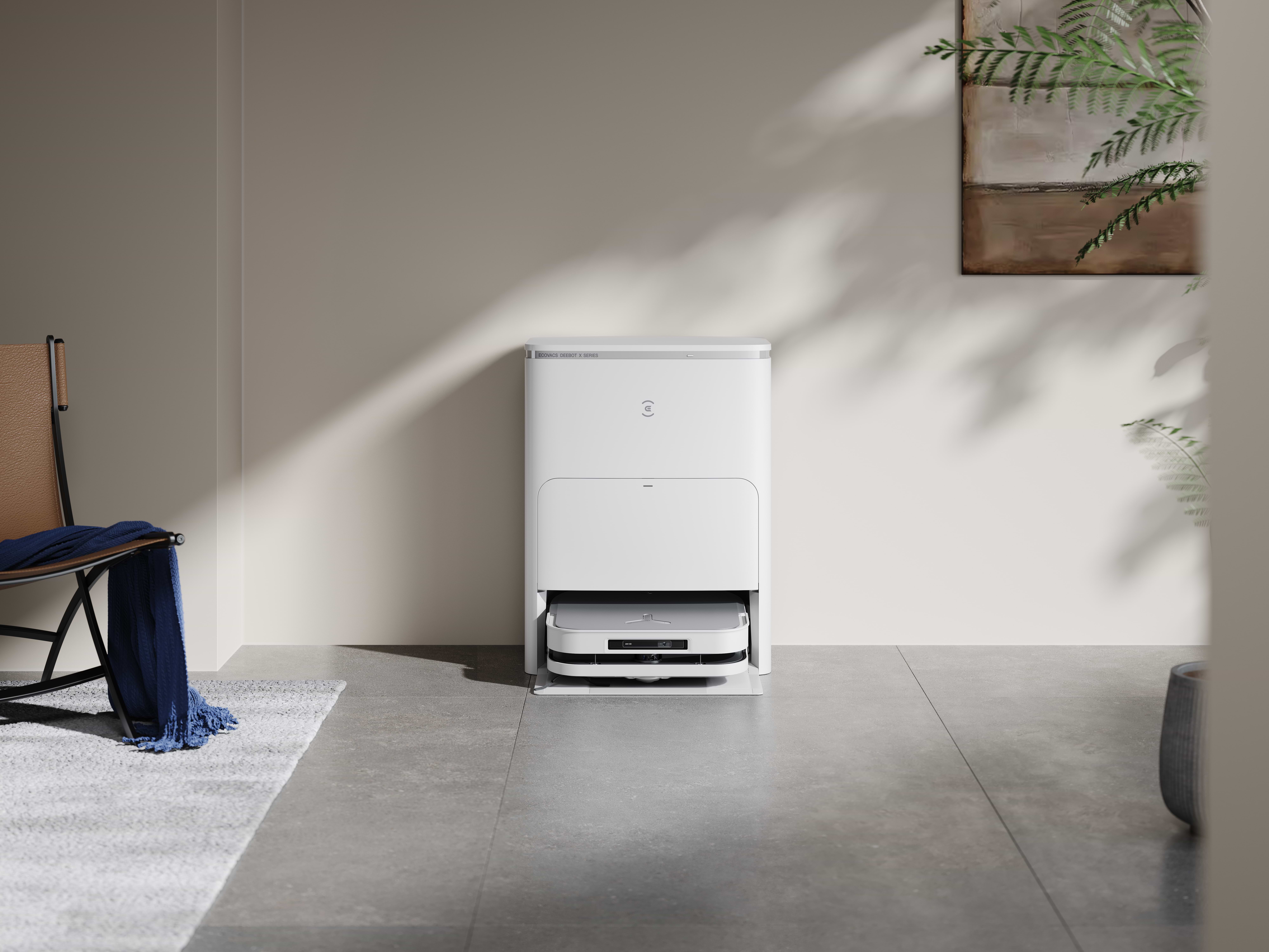 שואב רובוטי חכם עם תחנת עגינה Ecovacs Deebot X5 Pro Omni - צבע לבן שנתיים אחריות ע"י רונלייט היבואן הרשמי 