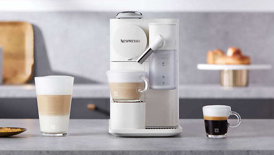 מכונת קפה Nespresso F121 Lattissima One - בצבע לבן אחריות ע"י היבואן הרשמי