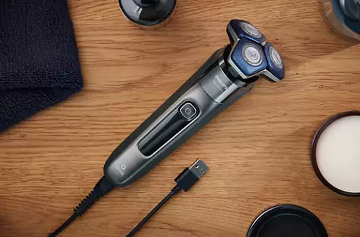 מכונת גילוח חשמלית לשימוש יבש ורטוב Philips S7887/78 - אחריות ע"י היבואן הרשמי