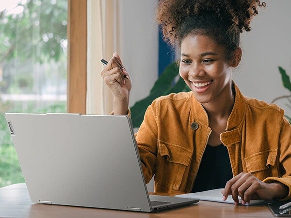 מחשב נייד עם מסך מגע Lenovo IdeaPad 5 2-in-1 16IRU9
