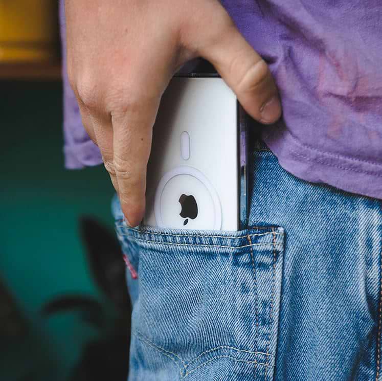 כיסוי Skech ל iPhone 14 Max דגם Crystal MagSafe - שקוף שנה אחריות ע"י היבואן הרשמי