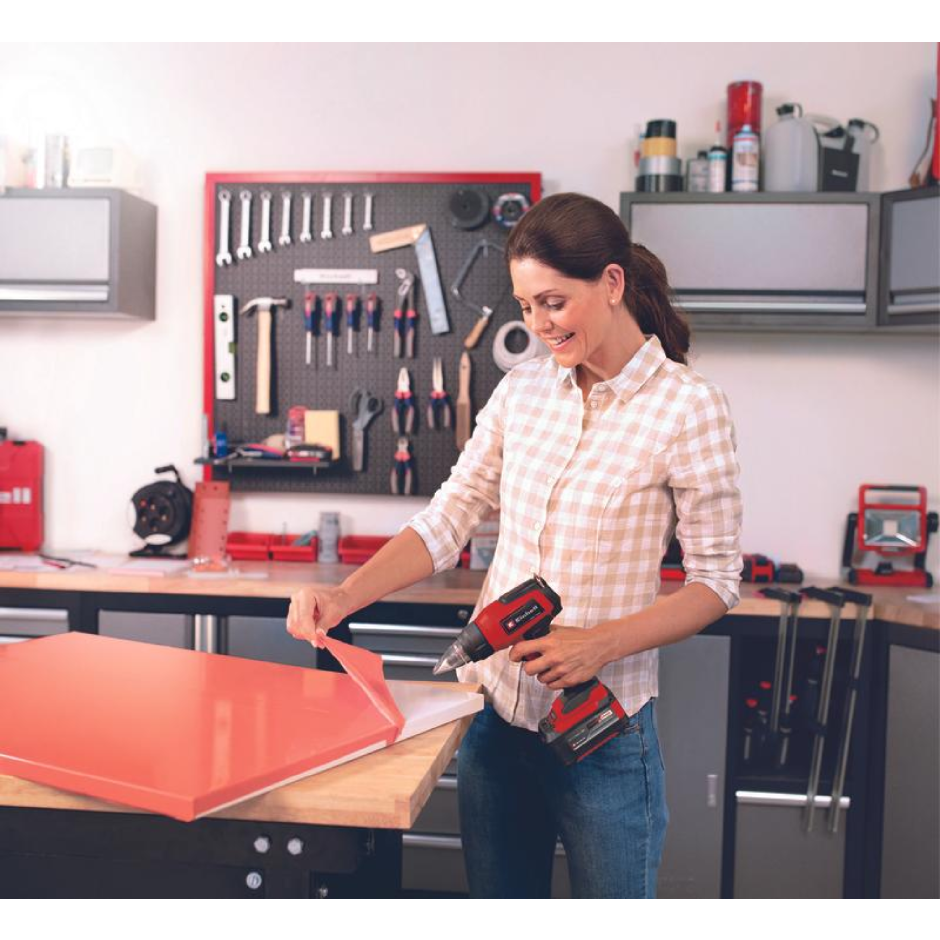 אקדח חום נטען 18V + סוללה 2.5Ah ומטען TE-HA 18 LI KIT 2.5Ah Einhell