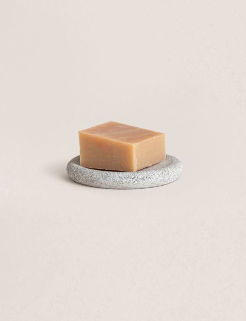 כלי סבון עגול דוגמת בטון אפור בהיר